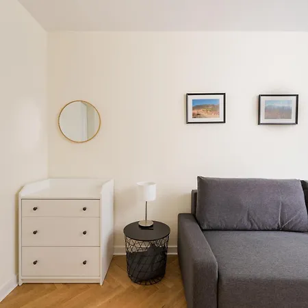 Powisle Spacious Apartment *
